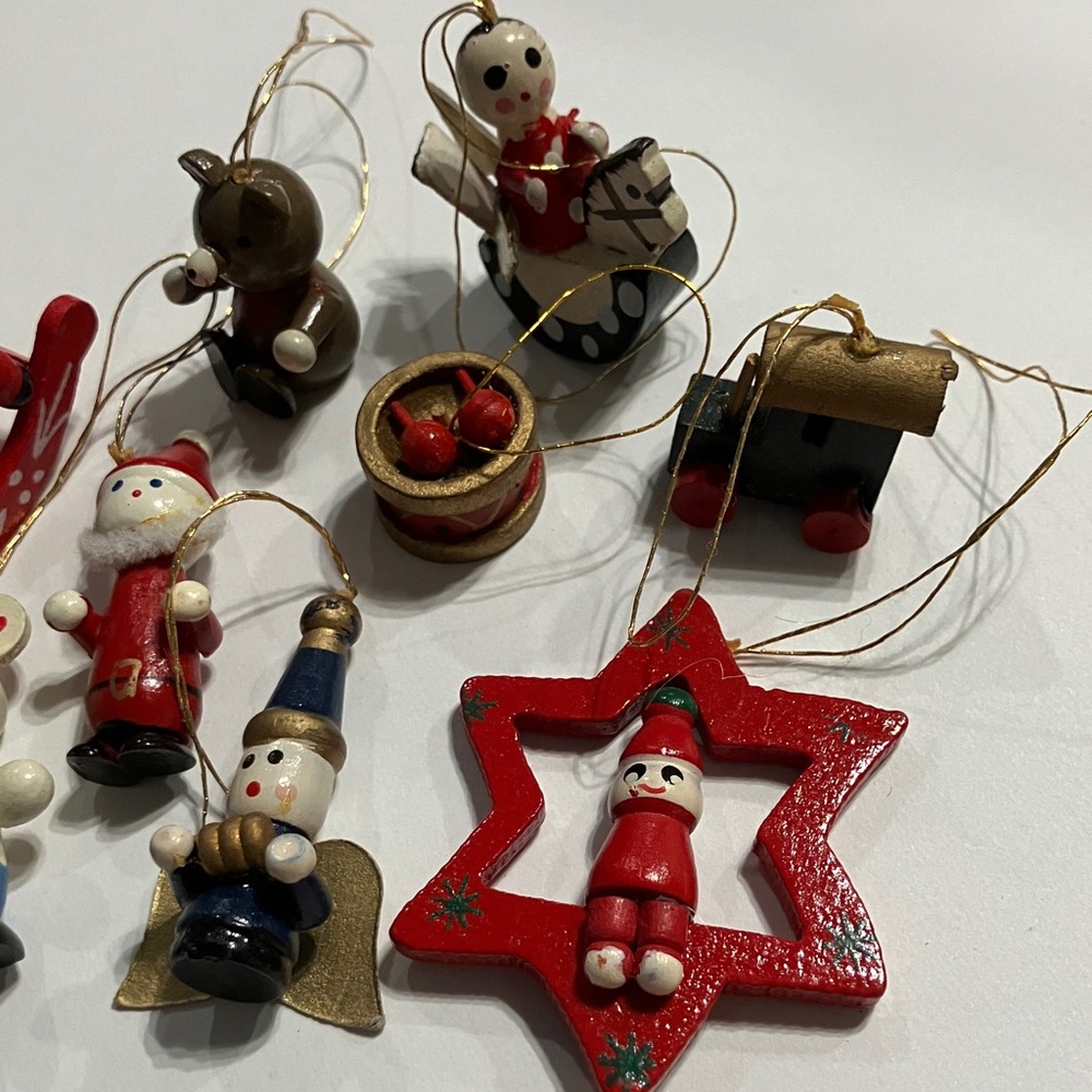 Vintage Wooden Christmas Ornaments Set of 9 - Picture 3 of 4